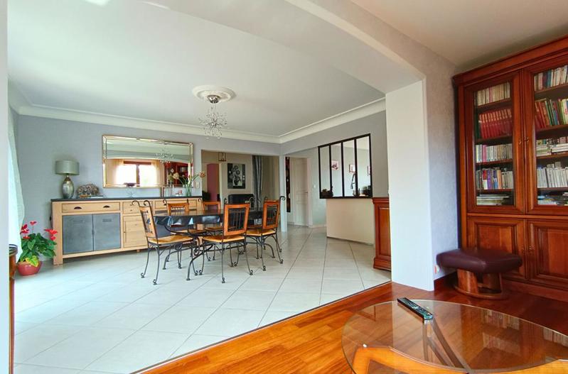 Maison - 146 m² - 7 pièces