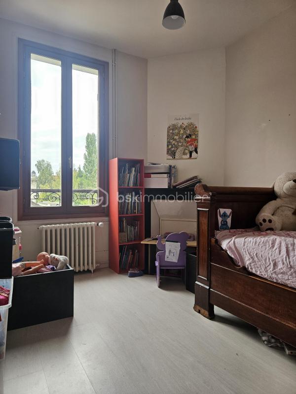 Maison de ville - 75 m² - 5 pièces