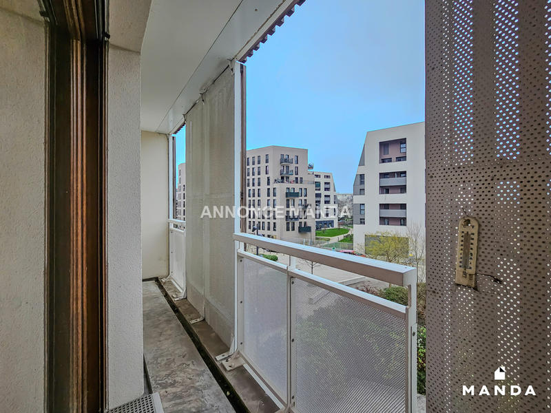 Studio - 32 m² - 1 pièce