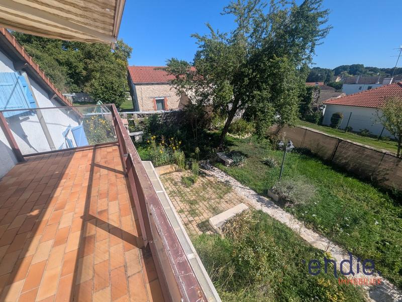 Maison - 85 m² - 4 pièces