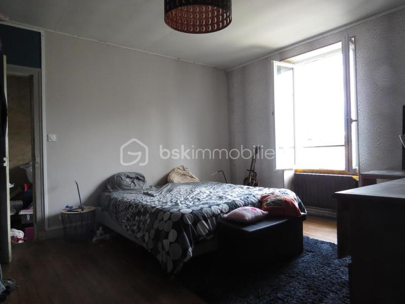 Longère - 97 m² - 6 pièces