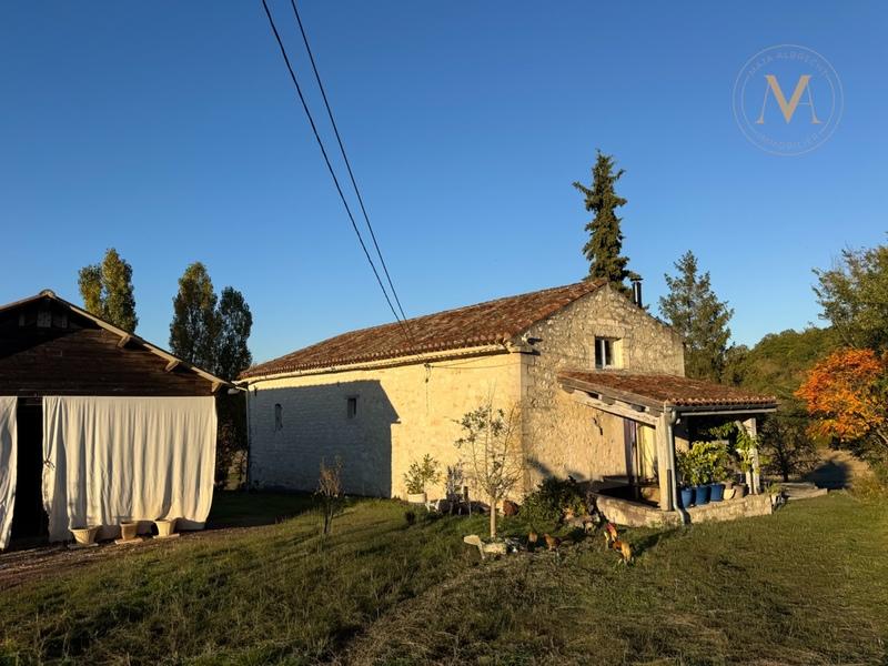 Maison - 85 m² - 4 pièces