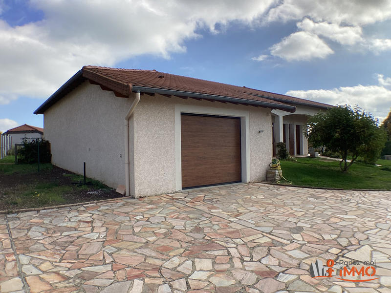 Maison - 110 m² - 4 pièces