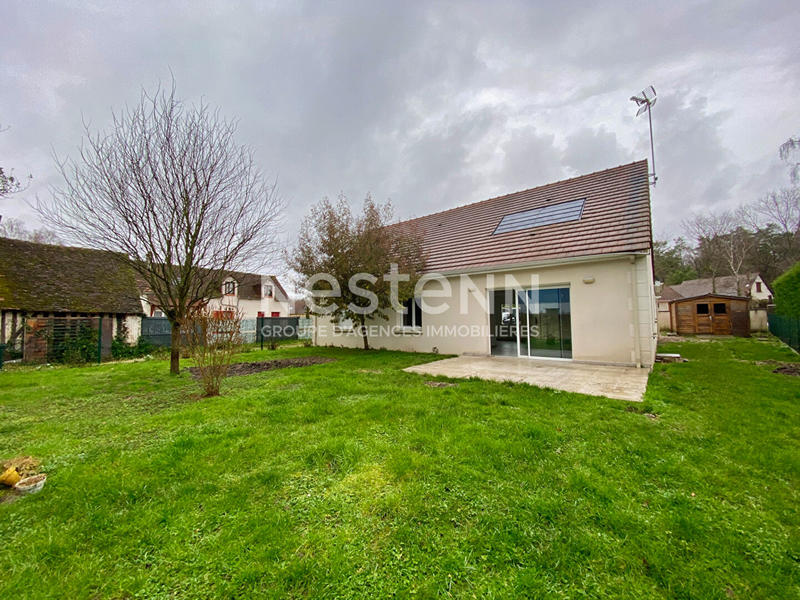Maison - 104 m² - 4 pièces