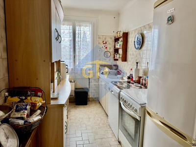 Propriété - 145 m² - 7 pièces