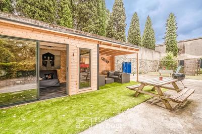 Moulin - 590 m² - 5 pièces