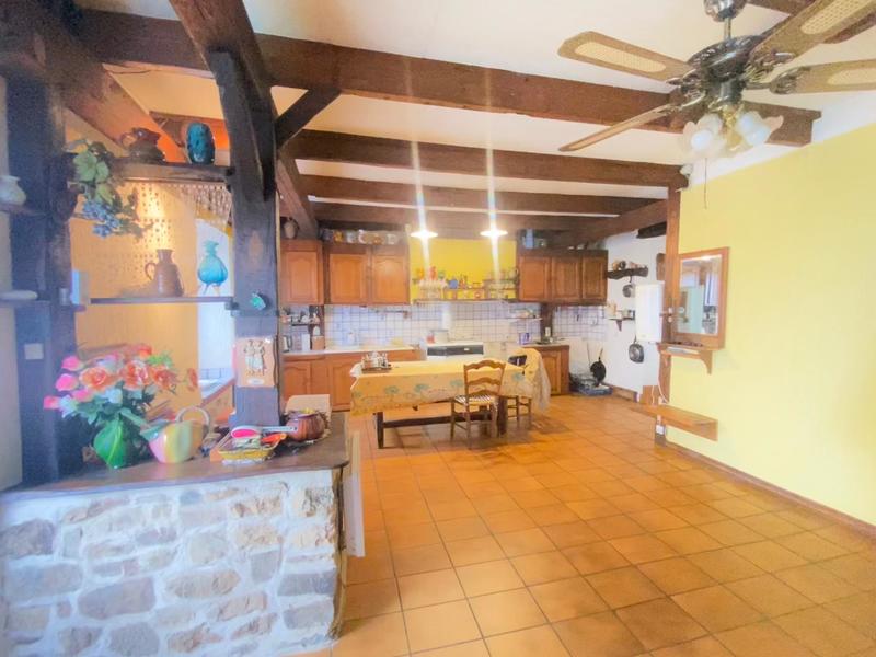 Maison - 102 m² - 4 pièces