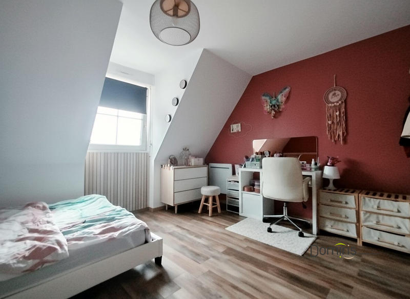 Maison - 100 m² - 5 pièces