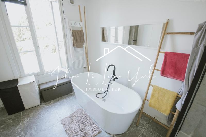 Maison - 135 m² - 5 pièces