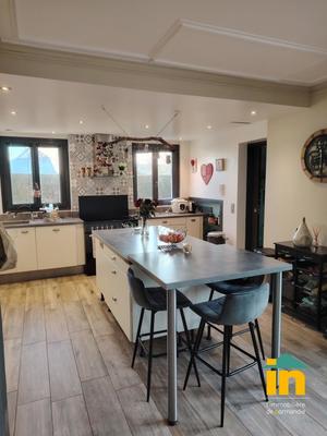 Maison de campagne - 230 m² - 5 pièces