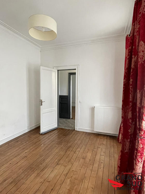 Maison - 225 m² - 7 pièces