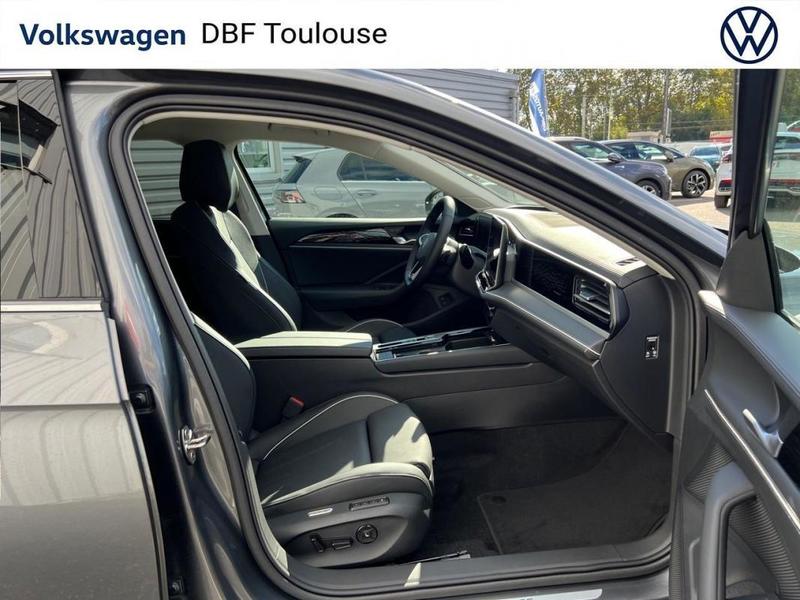 Volkswagen Passat 1.5 eHybrid 204 Dsg6 Elegance