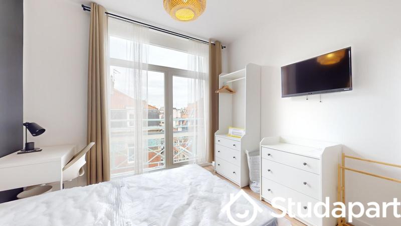 Chambre - 12 m² - 1 pièce