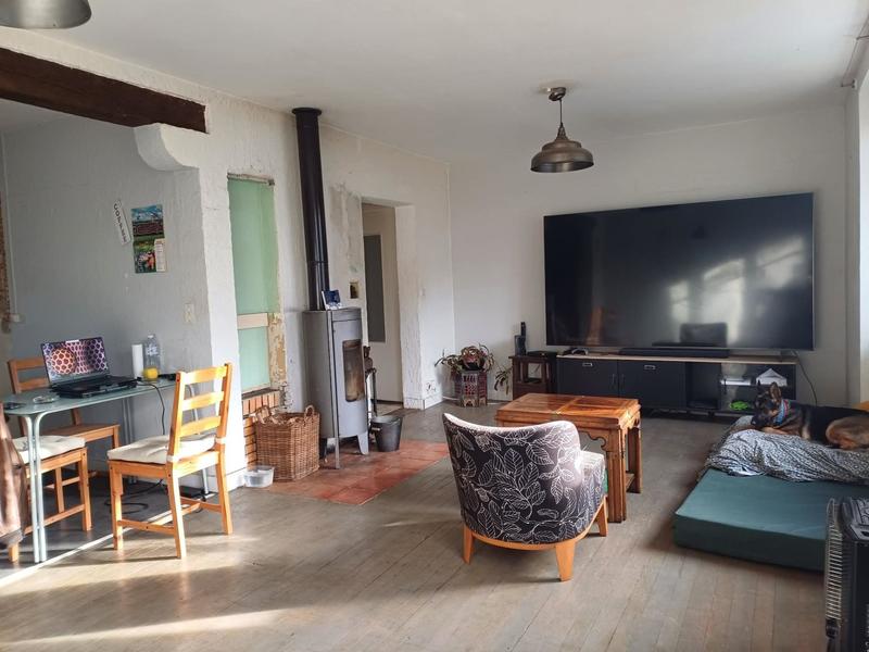 Maison - 168 m² - 9 pièces