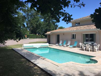 Maison - 207 m² - 6 pièces