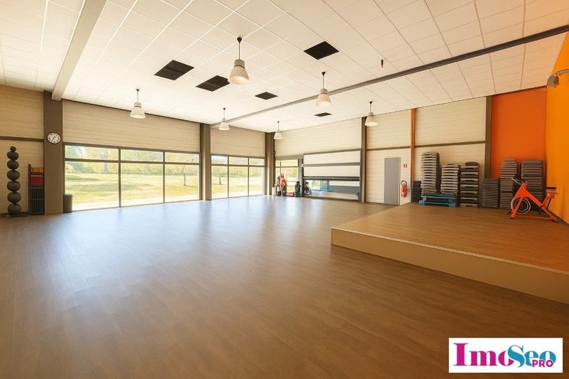 Local d'activité / Entrepôt - 1 000 m²