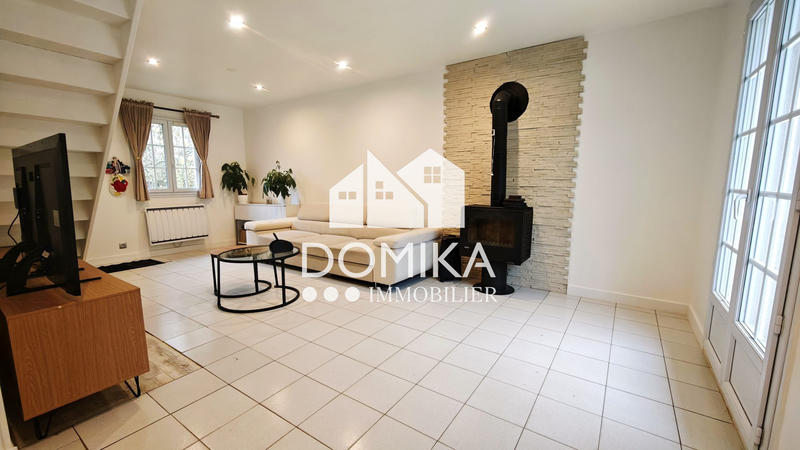 Maison - 93 m² - 6 pièces