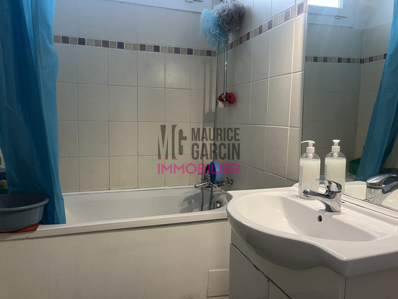 Appartement - 72 m² - 4 pièces