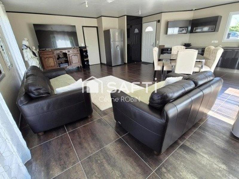 Maison - 92 m² - 4 pièces