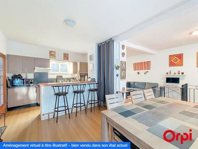 Maison - 96 m² - 3 pièces