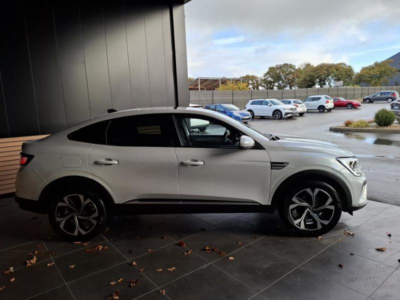 Renault Arkana Techno E-Tech full hybrid 145 -24