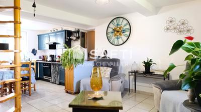 Maison de ville - 69 m² - 3 pièces