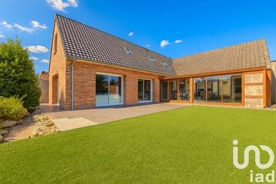 Maison - 185 m² - 7 pièces