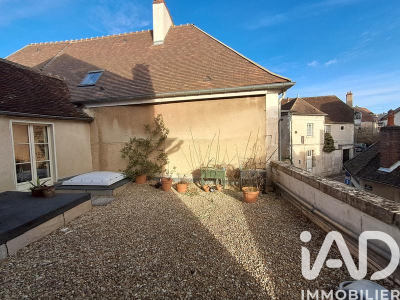Maison - 306 m² - 12 pièces