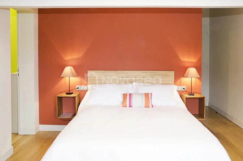 Maison - 376 m² - 14 pièces