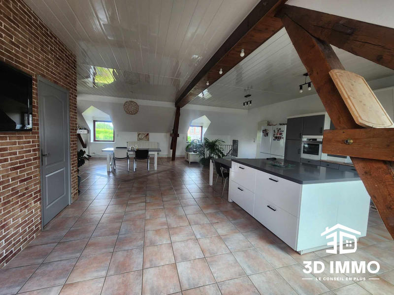 Maison - 400 m² - 7 pièces