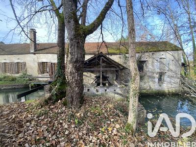 Maison - 238 m² - 5 pièces