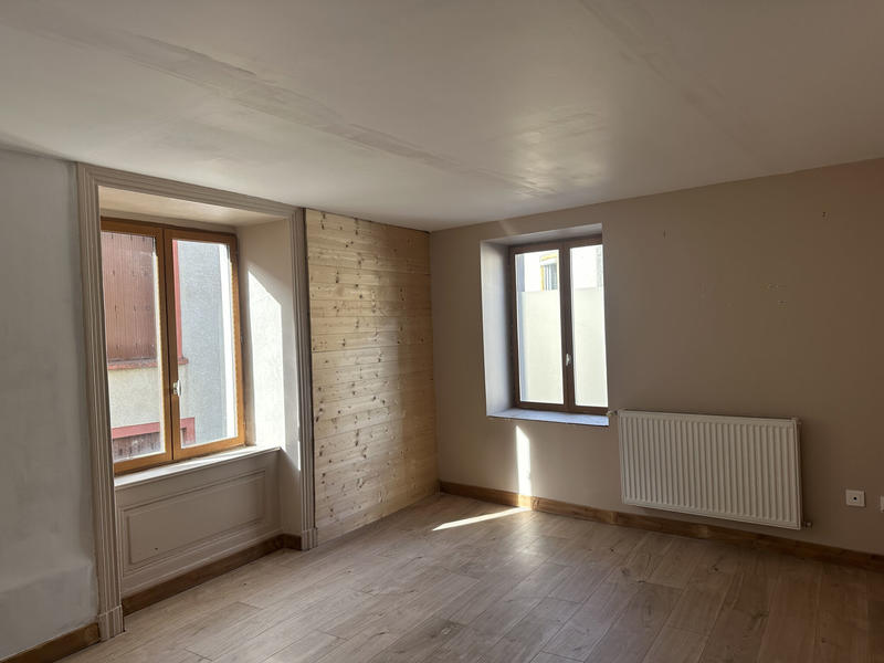 Maison - 80 m² - 4 pièces