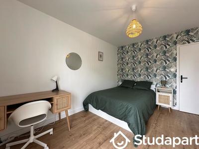 Chambre - 12 m² - 1 pièce