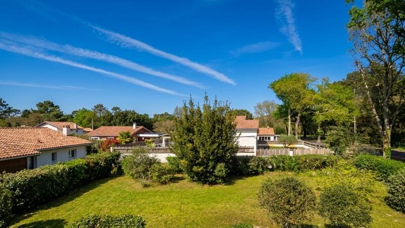 Maison - 122 m² - 7 pièces