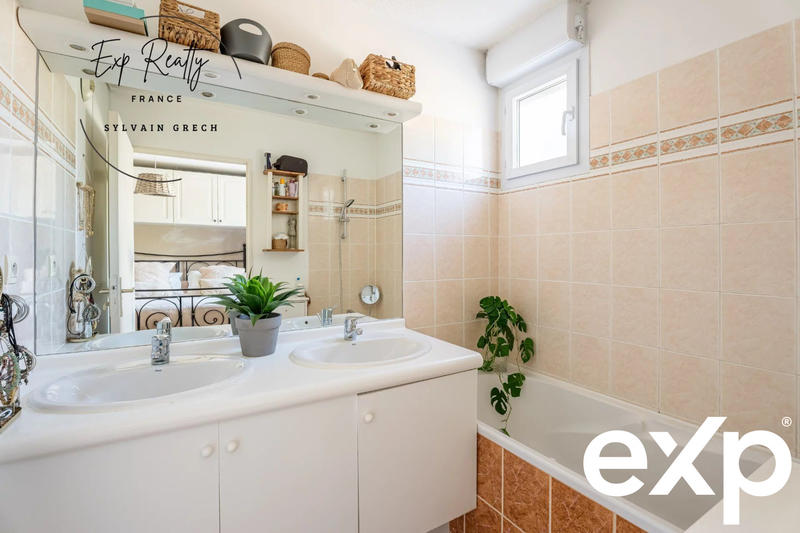 Appartement - 83 m² - 4 pièces