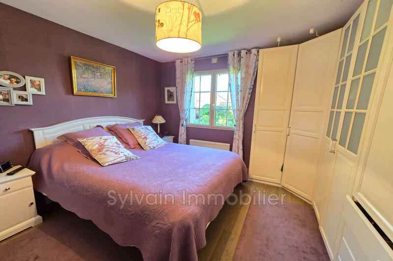 Pavillon - 136 m² - 6 pièces