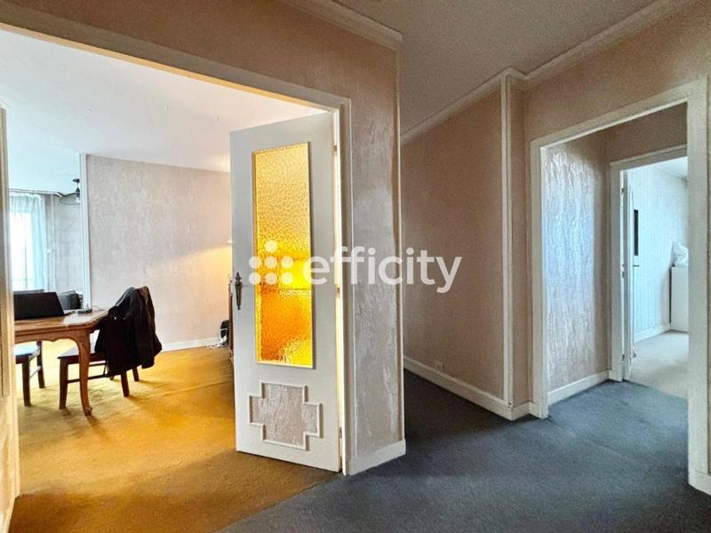 Appartement - 93 m² - 4 pièces