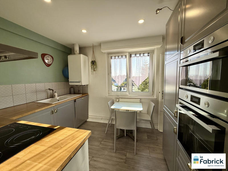 Appartement - 86 m² - 4 pièces