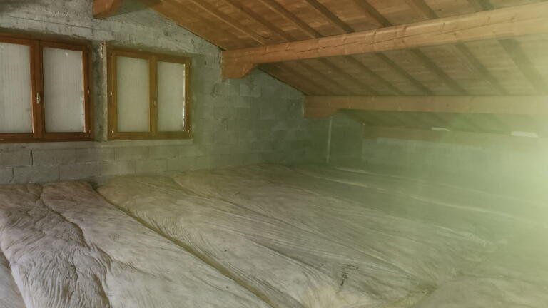 Appartement - 100 m² - 5 pièces