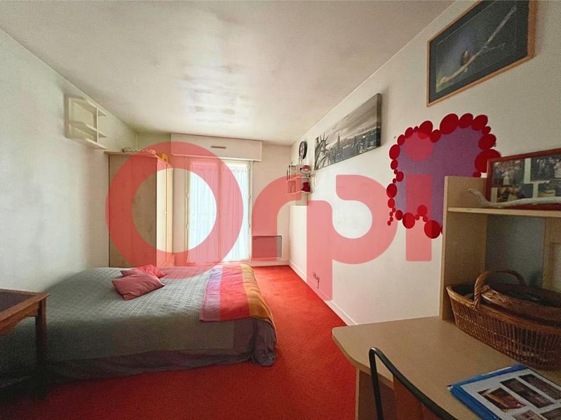 Appartement - 90 m² - 4 pièces