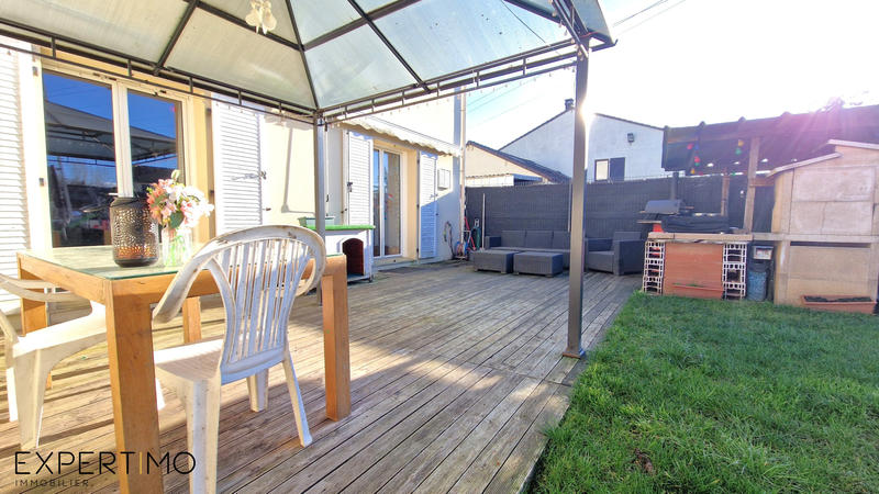 Maison - 97 m² - 5 pièces