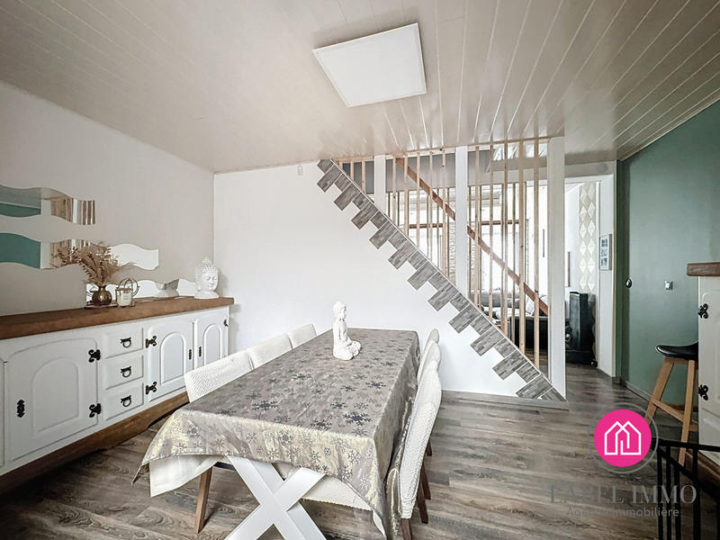 Maison - 140 m² - 7 pièces