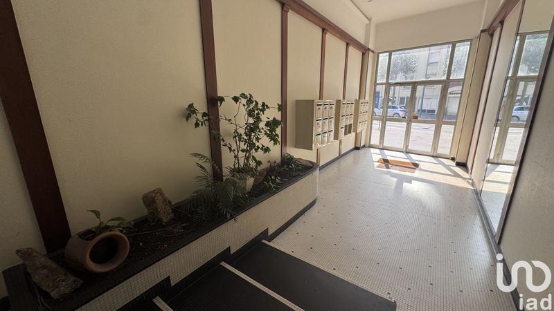 Appartement - 93 m² - 4 pièces