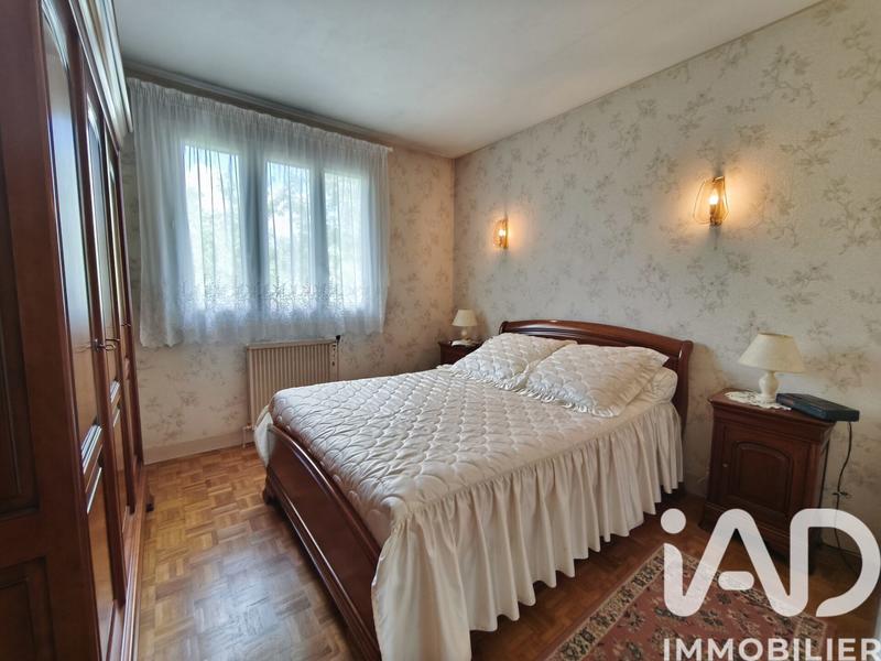 Maison - 96 m² - 5 pièces