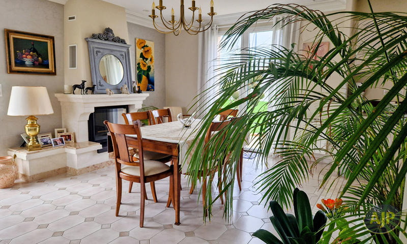 Maison - 145 m² - 7 pièces