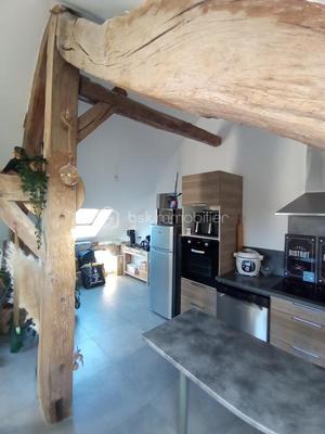 Appartement - 83 m² - 3 pièces