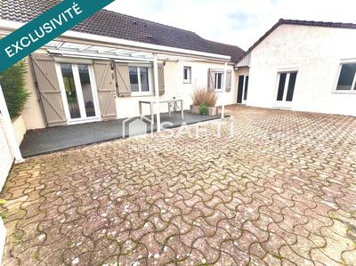 Maison - 121 m² - 4 pièces