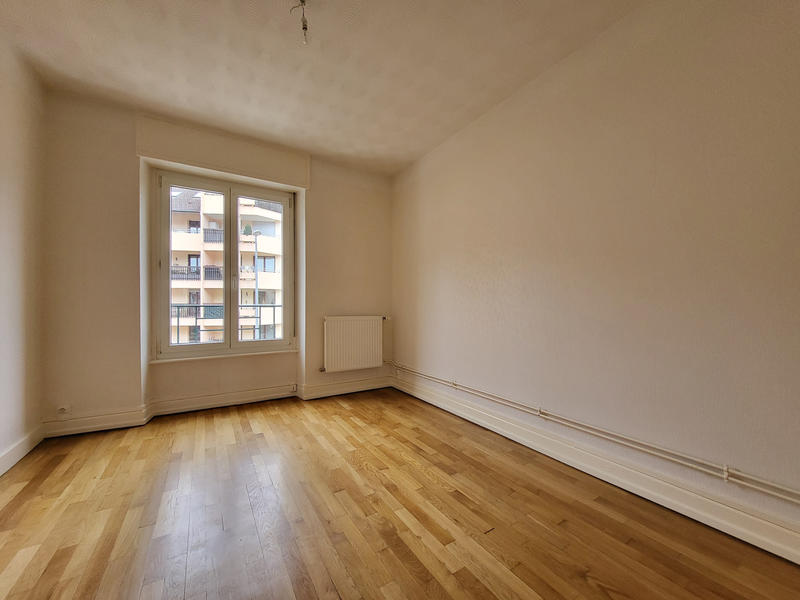 Appartement - 88 m² - 4 pièces