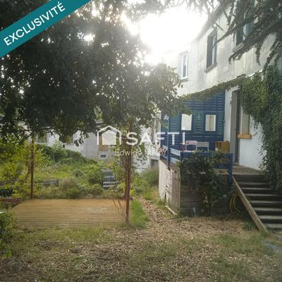 Maison - 140 m² - 6 pièces