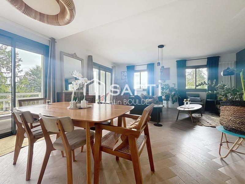 Maison - 182 m² - 7 pièces